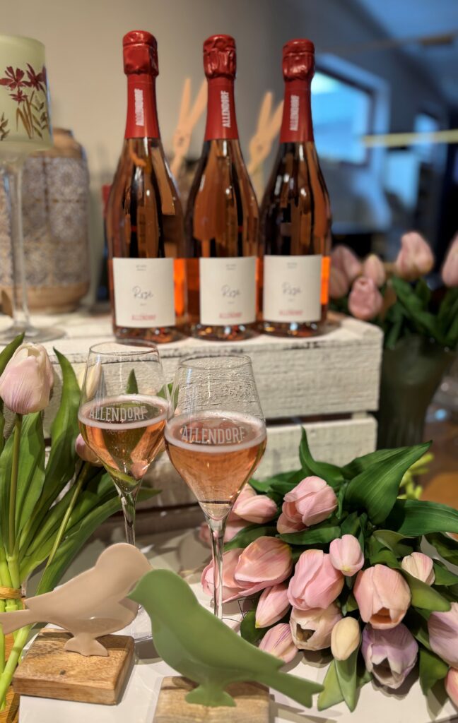 Pinot Rose Valentine